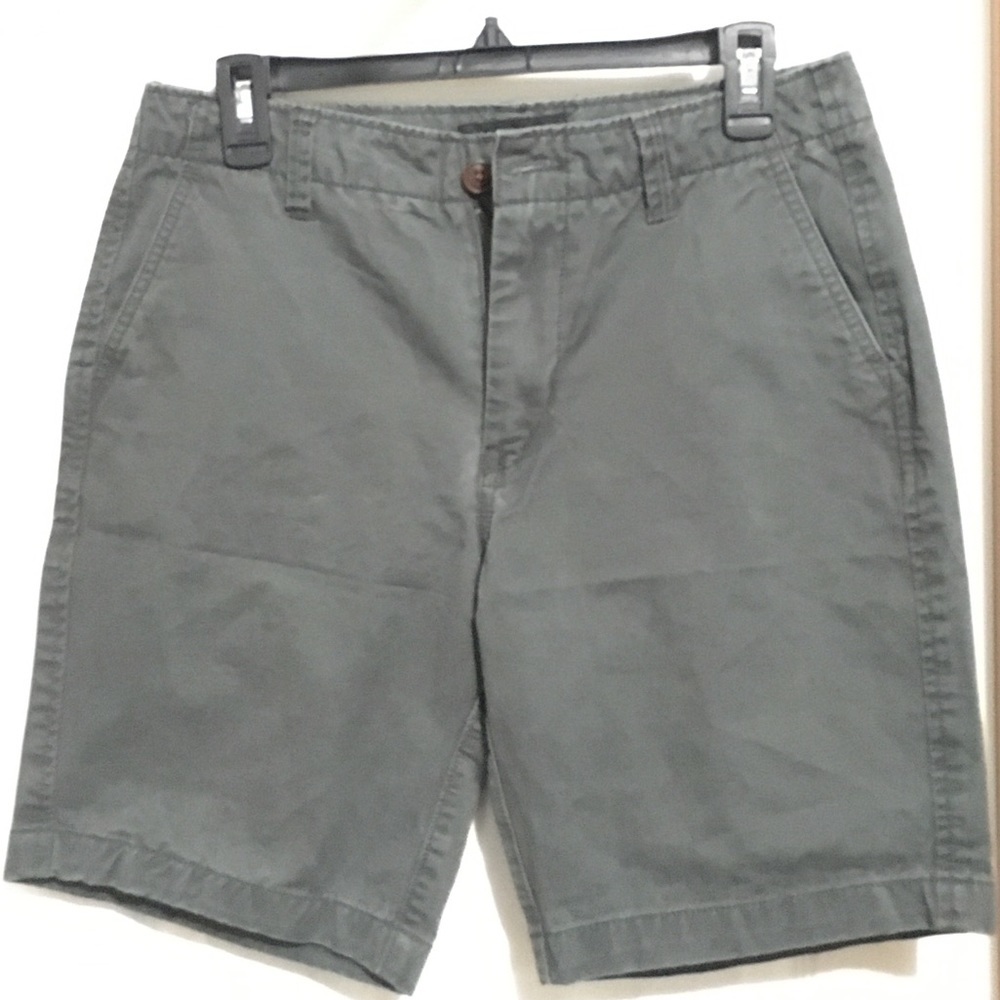 Aeropostale size 29 Olive shorts